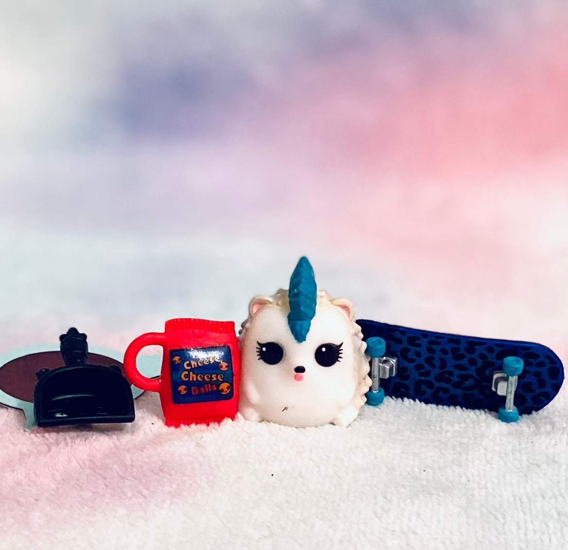 Punk H.O.G. LOL Surprise Pets Eye Spy Series Rock Club (?-108)