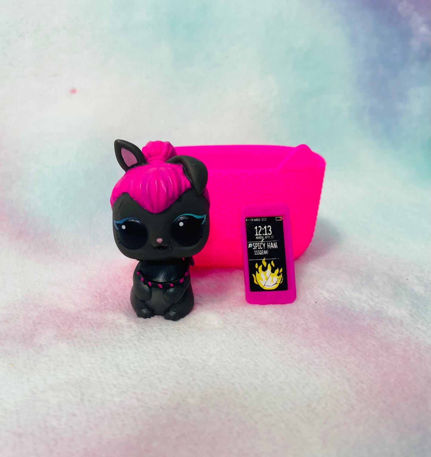 Spicy Bunny LOL Surprise Eye Spy Series Biggie Pets Opposites Club (BP-022)
