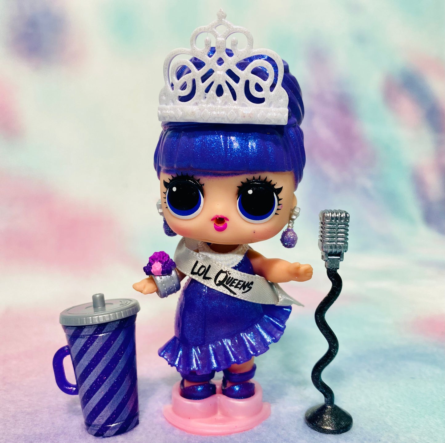 M.C. Queen (QT-004) L.O.L. Surprise! Queens