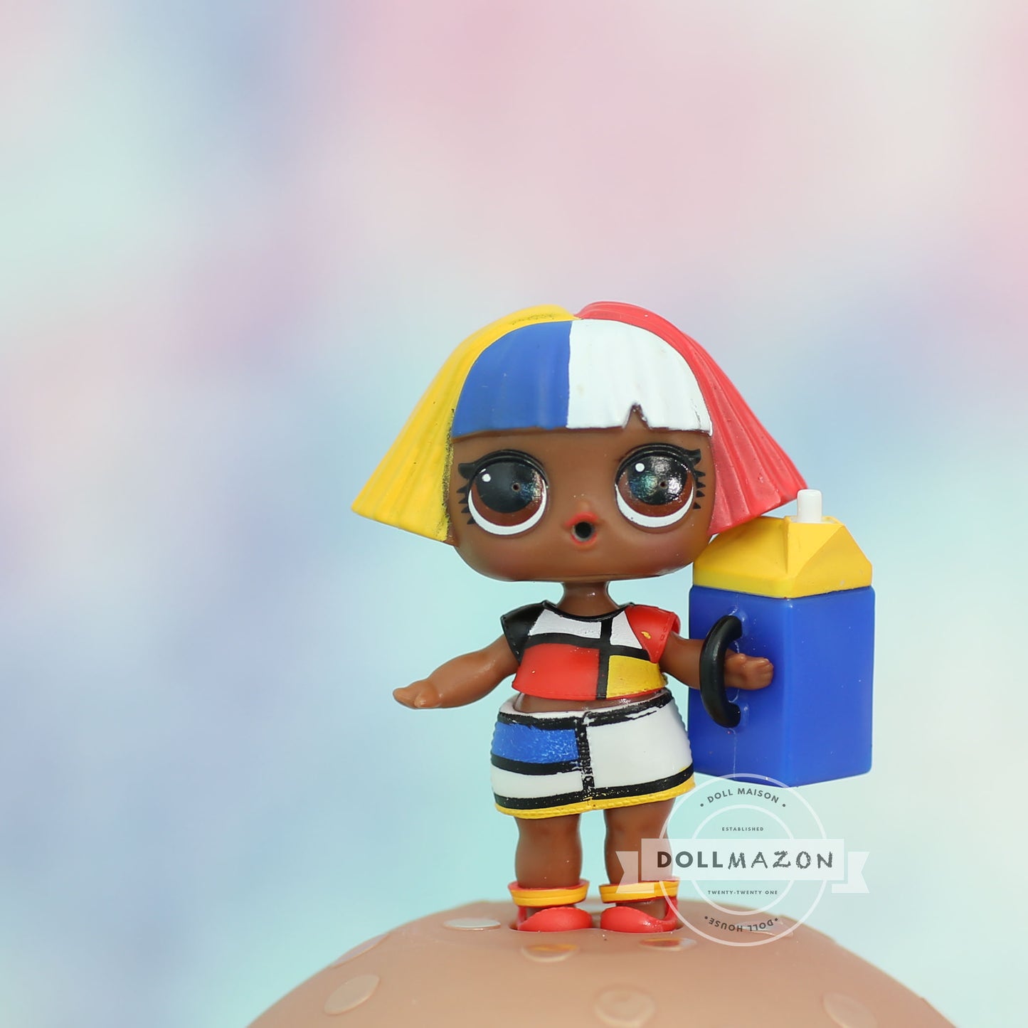 Shapes LOL Surprise Doll Under Wraps Art Club (?-030)