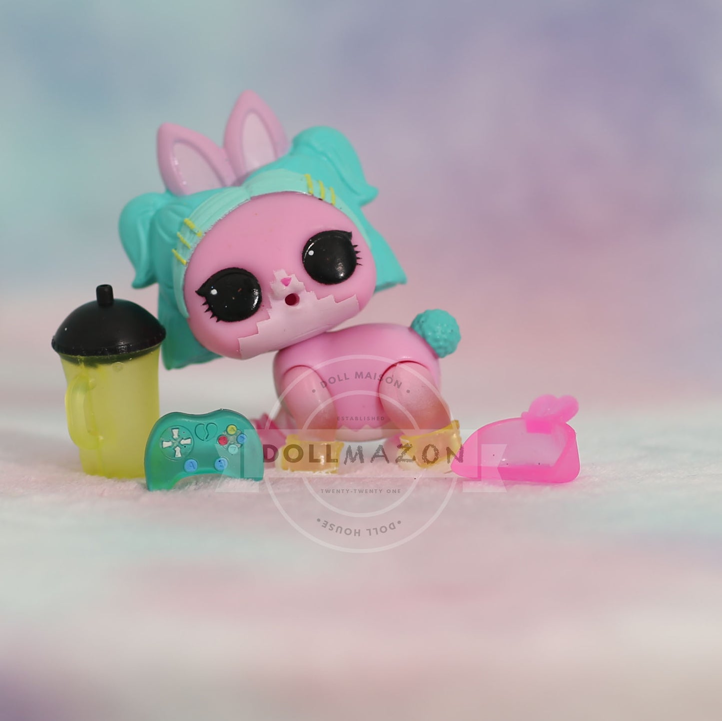 V.R.H.O.P. LOL VRQT PET BUNNY Surprise Remix Pets S.T.E.A.M. Club (?-080)