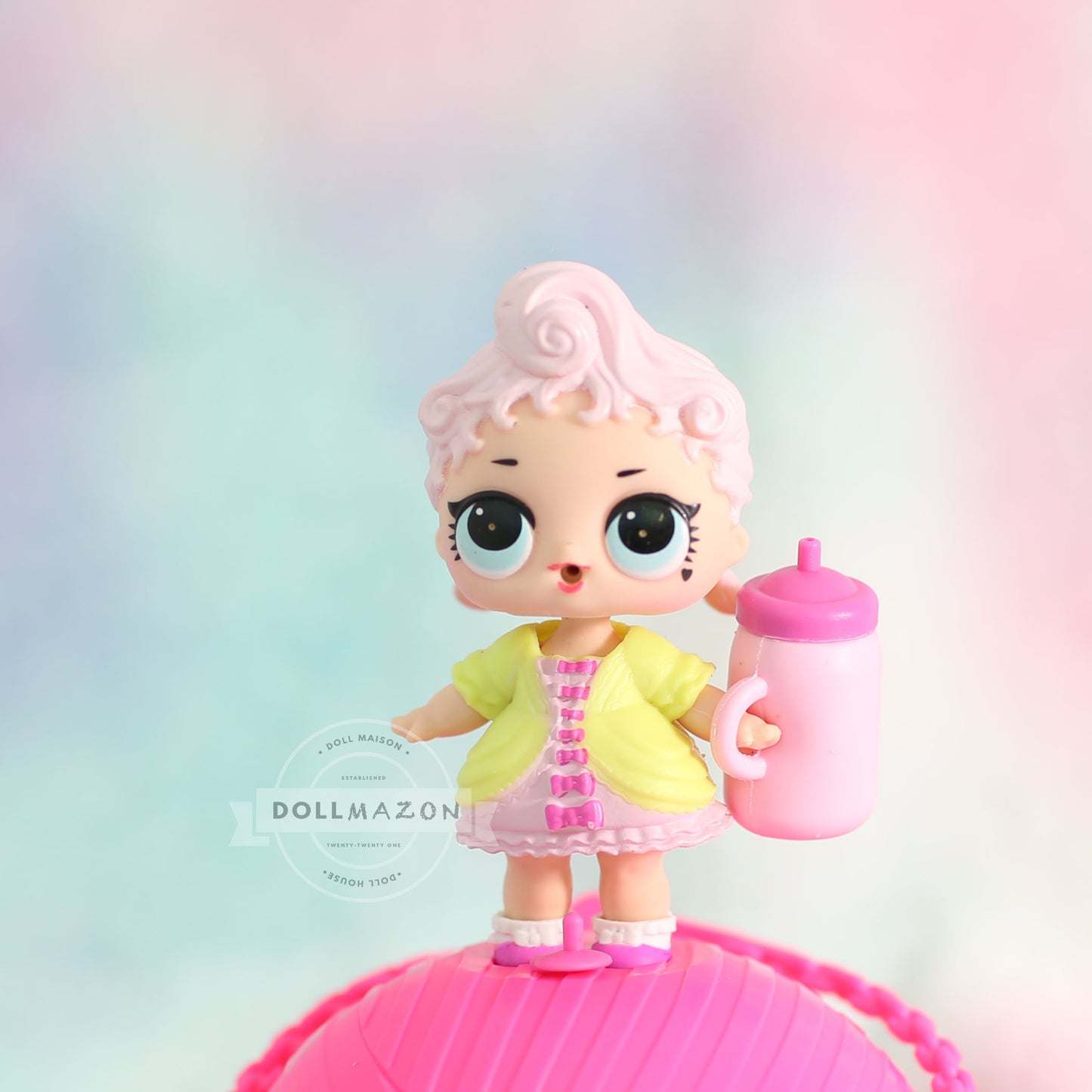 Royal High-Ney Highney LOL Surprise Doll Series 1 Glam Club (1-026)