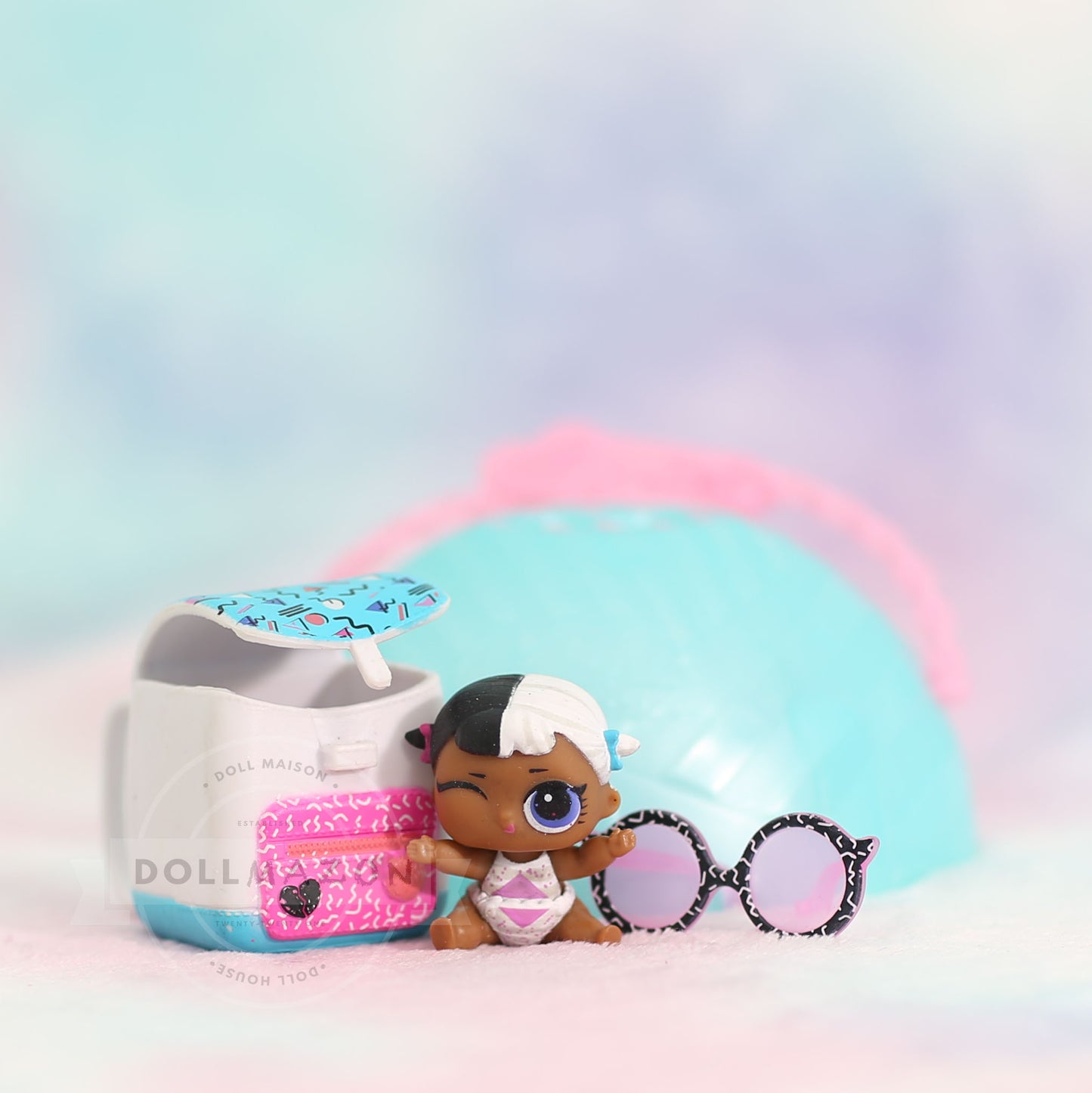 Girl Next Door L.O.L. Surprise!  Limited Edition SE-011