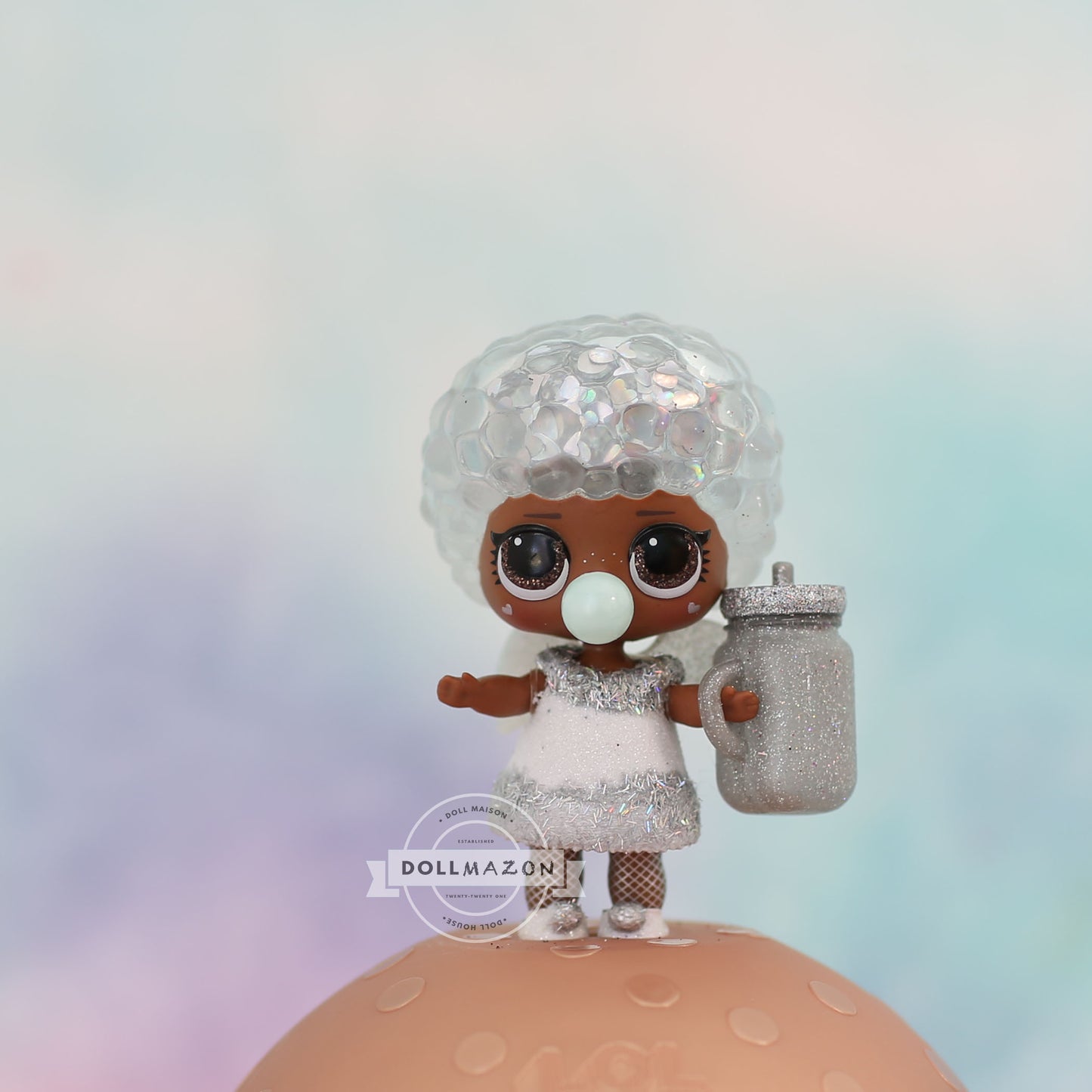Bashful Angel Q.T. LOL Surprise doll Glitter Globe Opposites Club (WD-003)