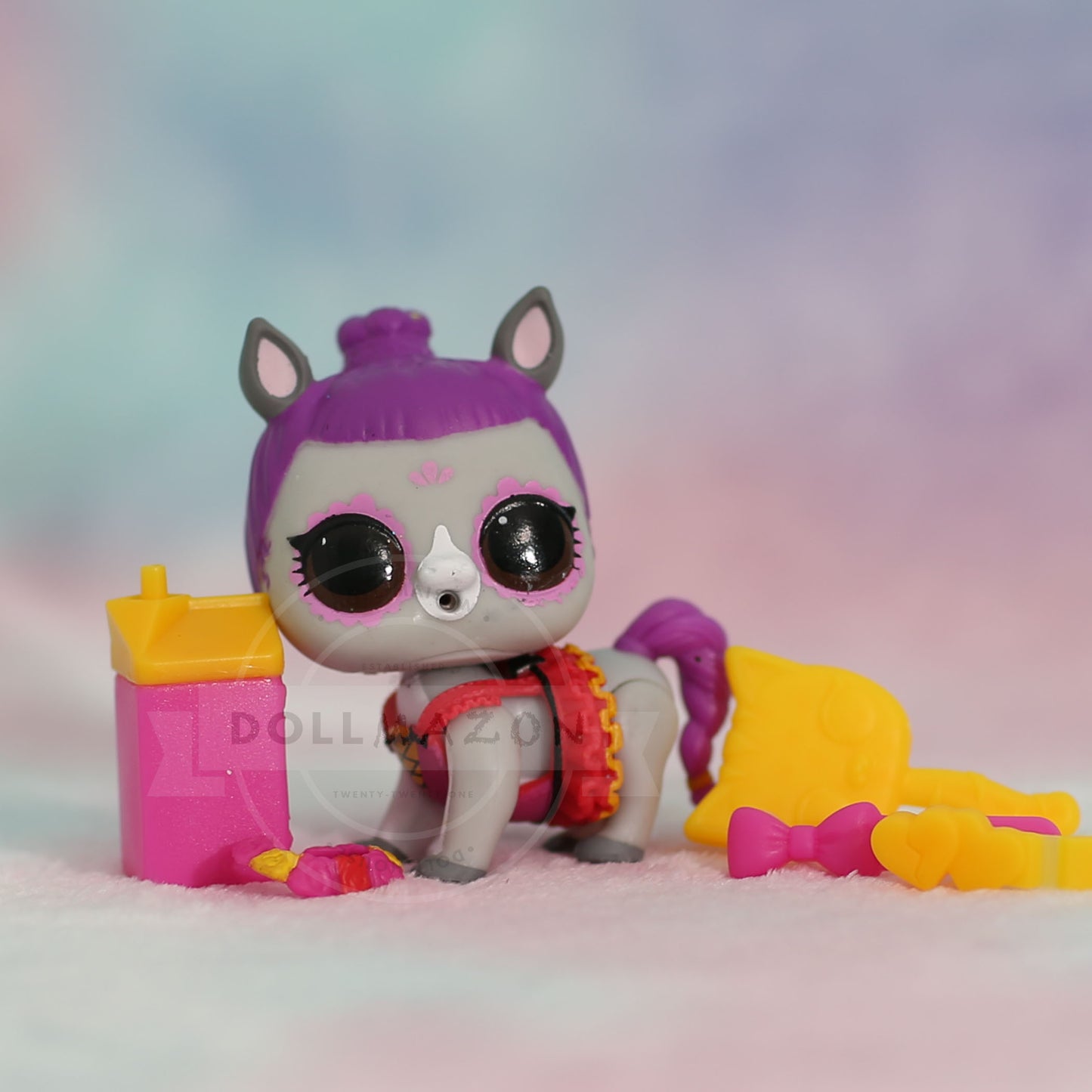 Bonita Burito LOL Surprise Fluffy Pets Winter Globe Spooky Club (WD-026)