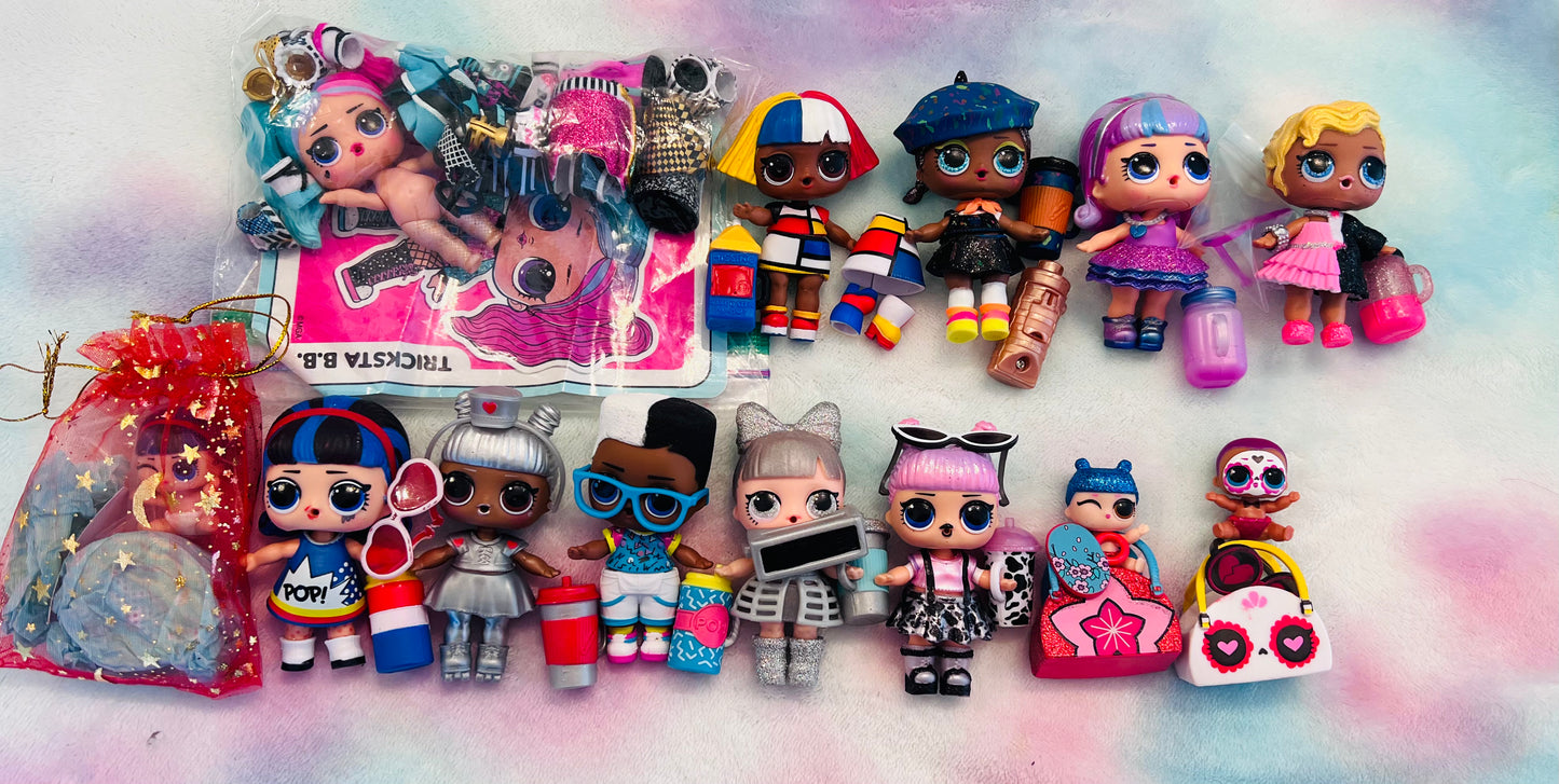 Reserved Bundle LOL Surprise dolls
