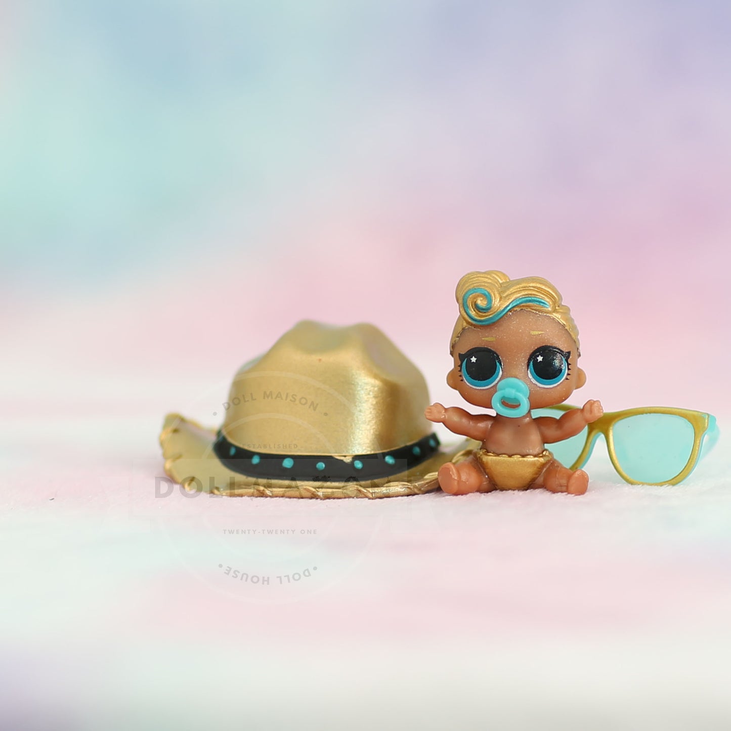 Lil Luxe LOL Surprise Doll Eye Spy Series 24K Gold (?-041)