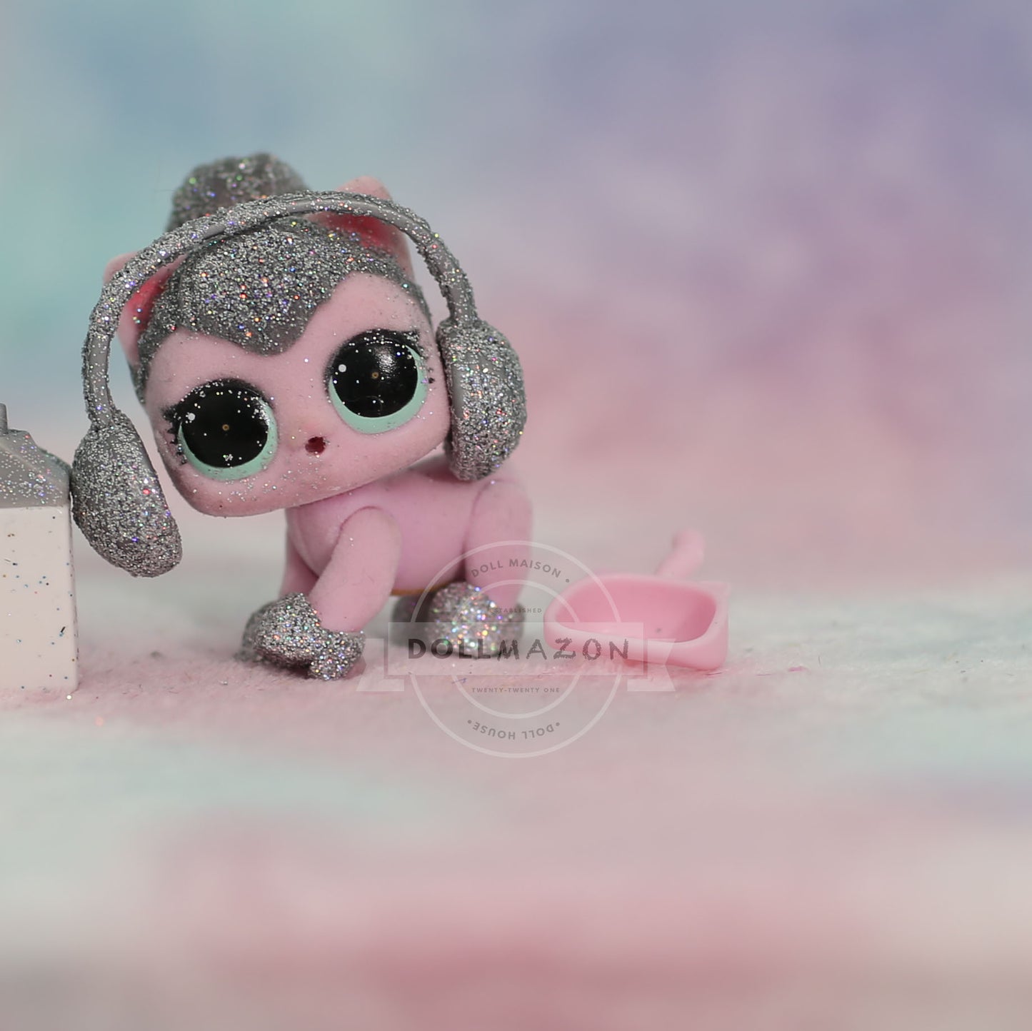Kitty Kitty LOL Surprise Pets Series 3 The Glitterati (P-003)